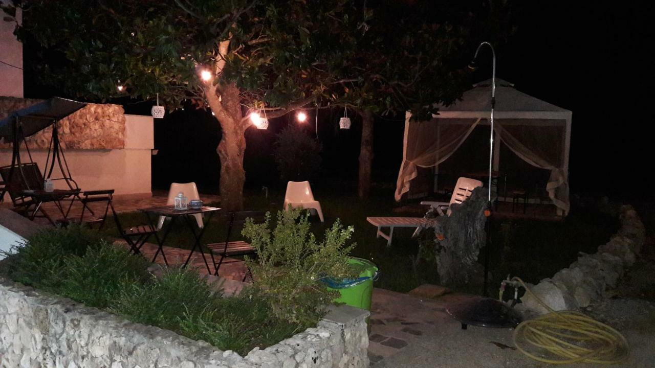 לינה וארוחת בוקר מלנדוניו La Macchia מראה חיצוני תמונה