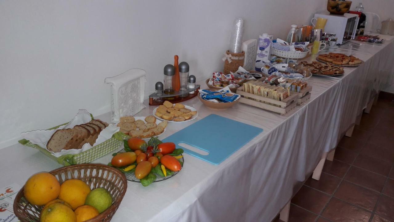 לינה וארוחת בוקר מלנדוניו La Macchia מראה חיצוני תמונה