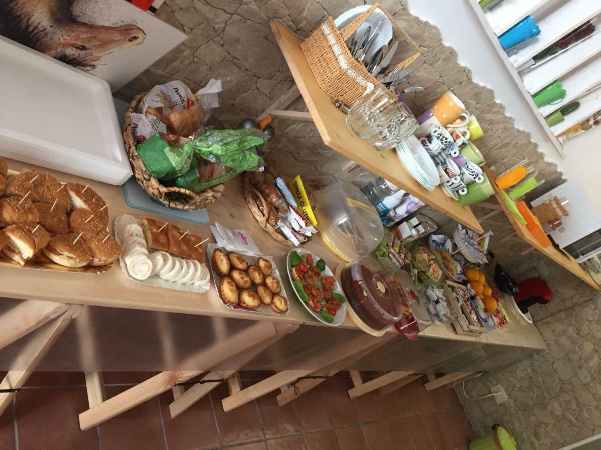 לינה וארוחת בוקר מלנדוניו La Macchia מראה חיצוני תמונה