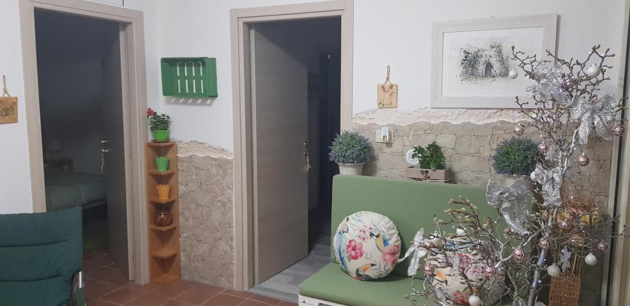 לינה וארוחת בוקר מלנדוניו La Macchia מראה חיצוני תמונה